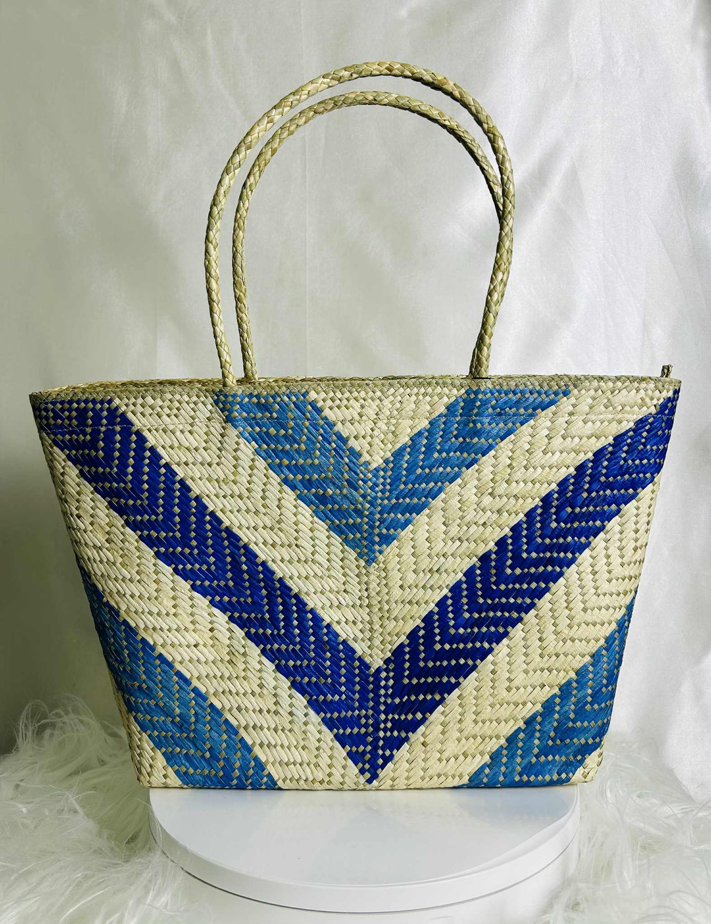 Medium Handwoven Banig Bag with Soft Handle