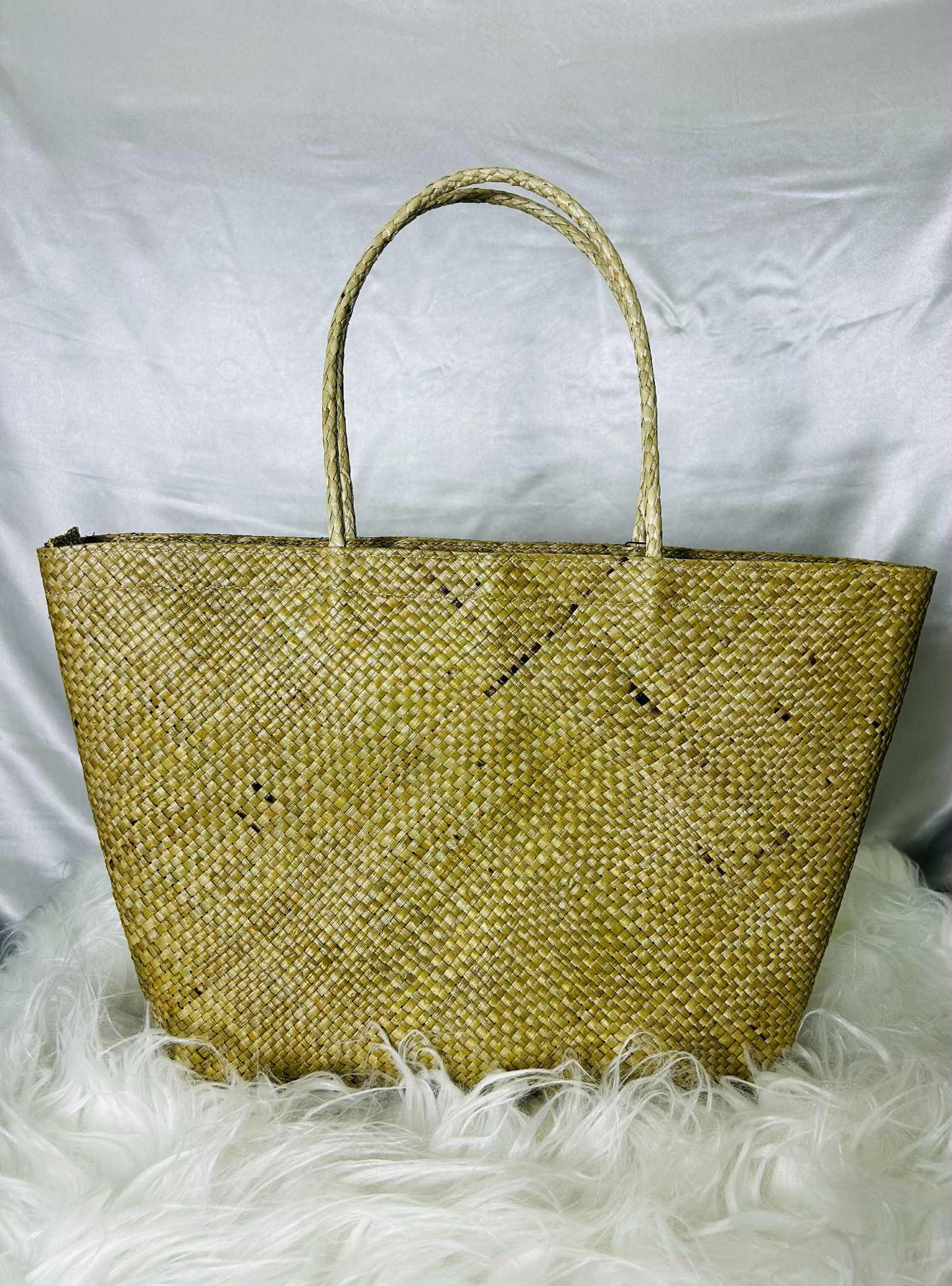 Medium Handwoven Banig Bag with Soft Handle