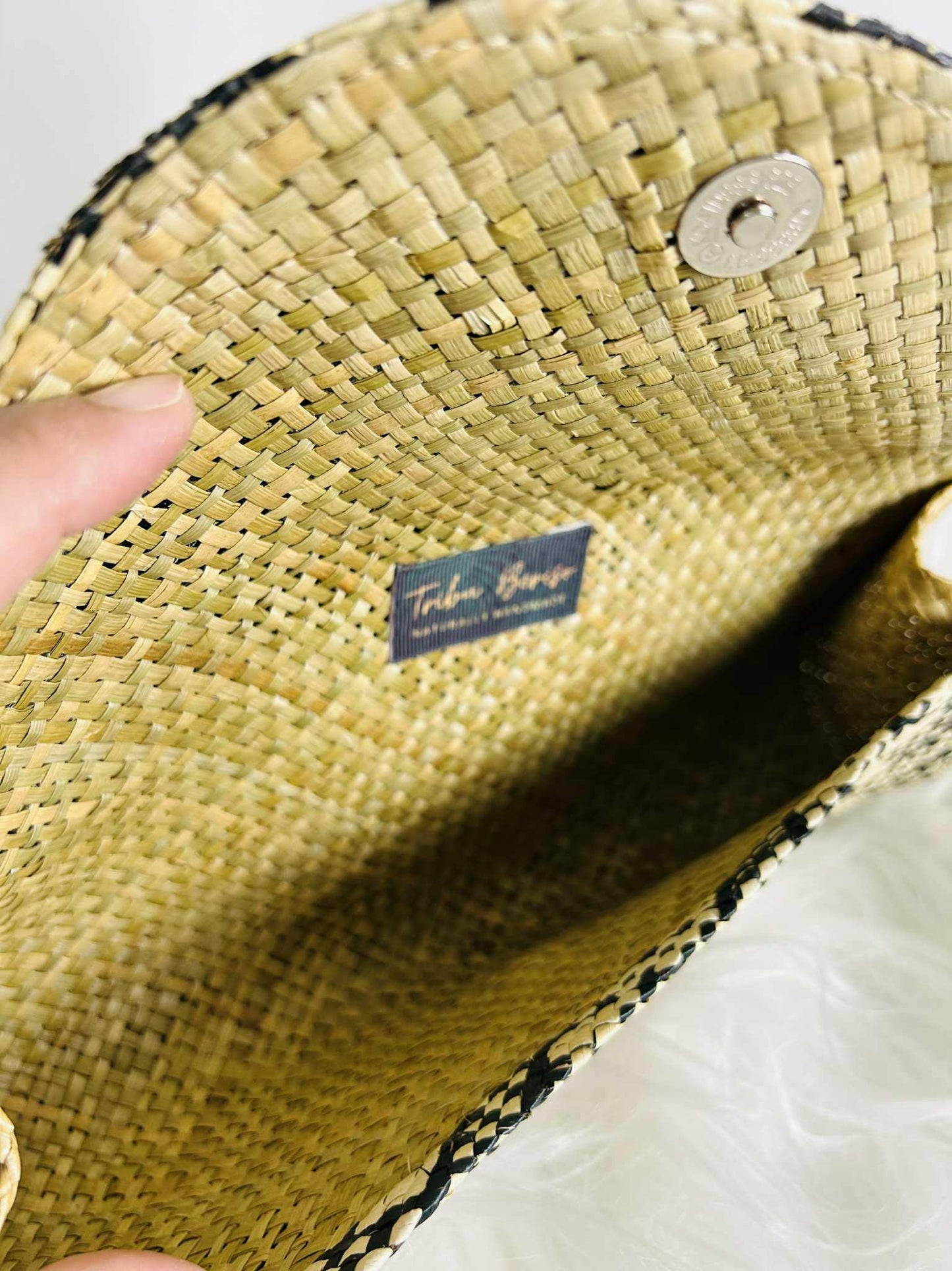 Mayumi Clutch - Black Base Zigzag