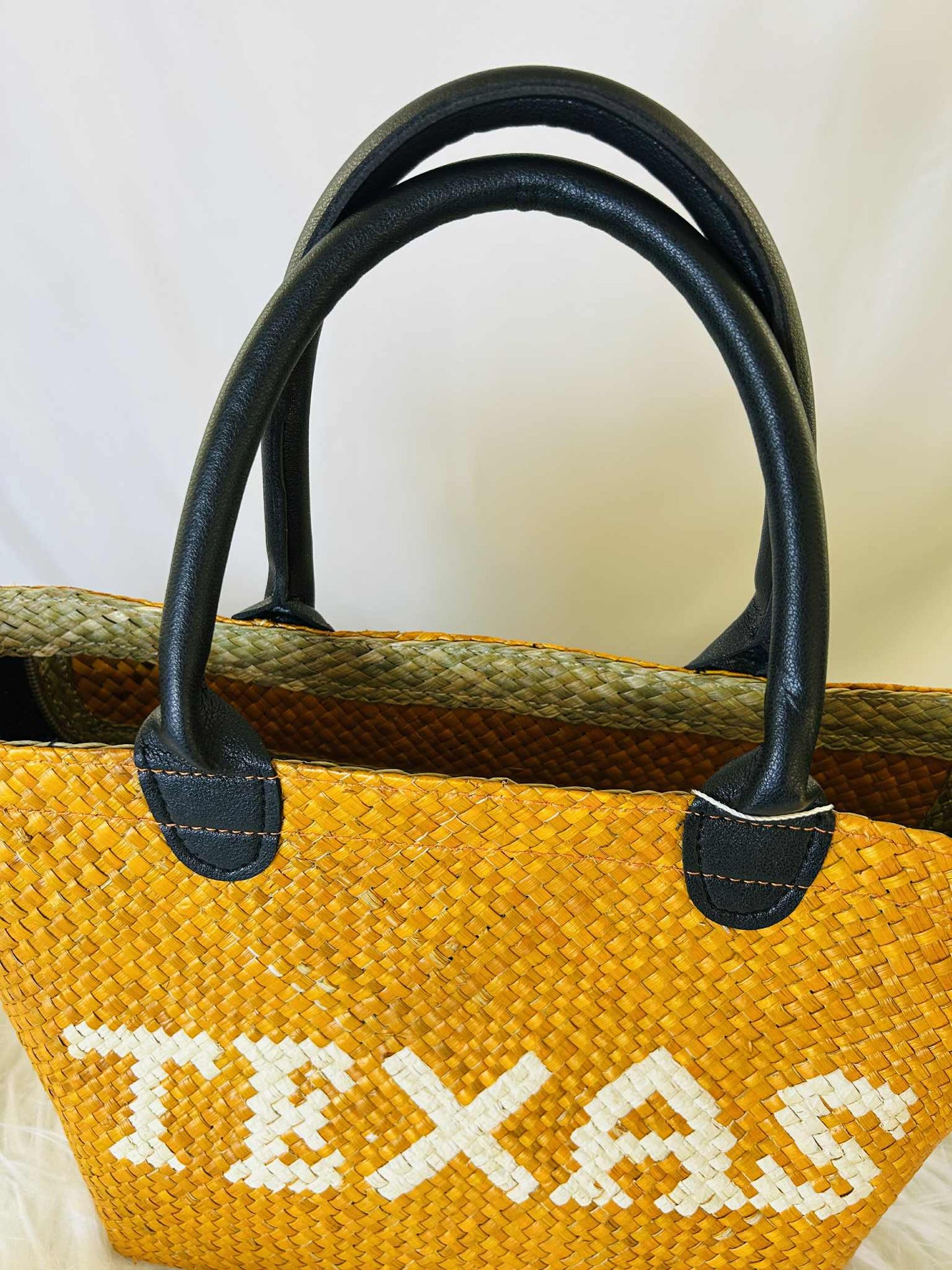 TEXAS Handwoven Banig Handbag with Leather Handle