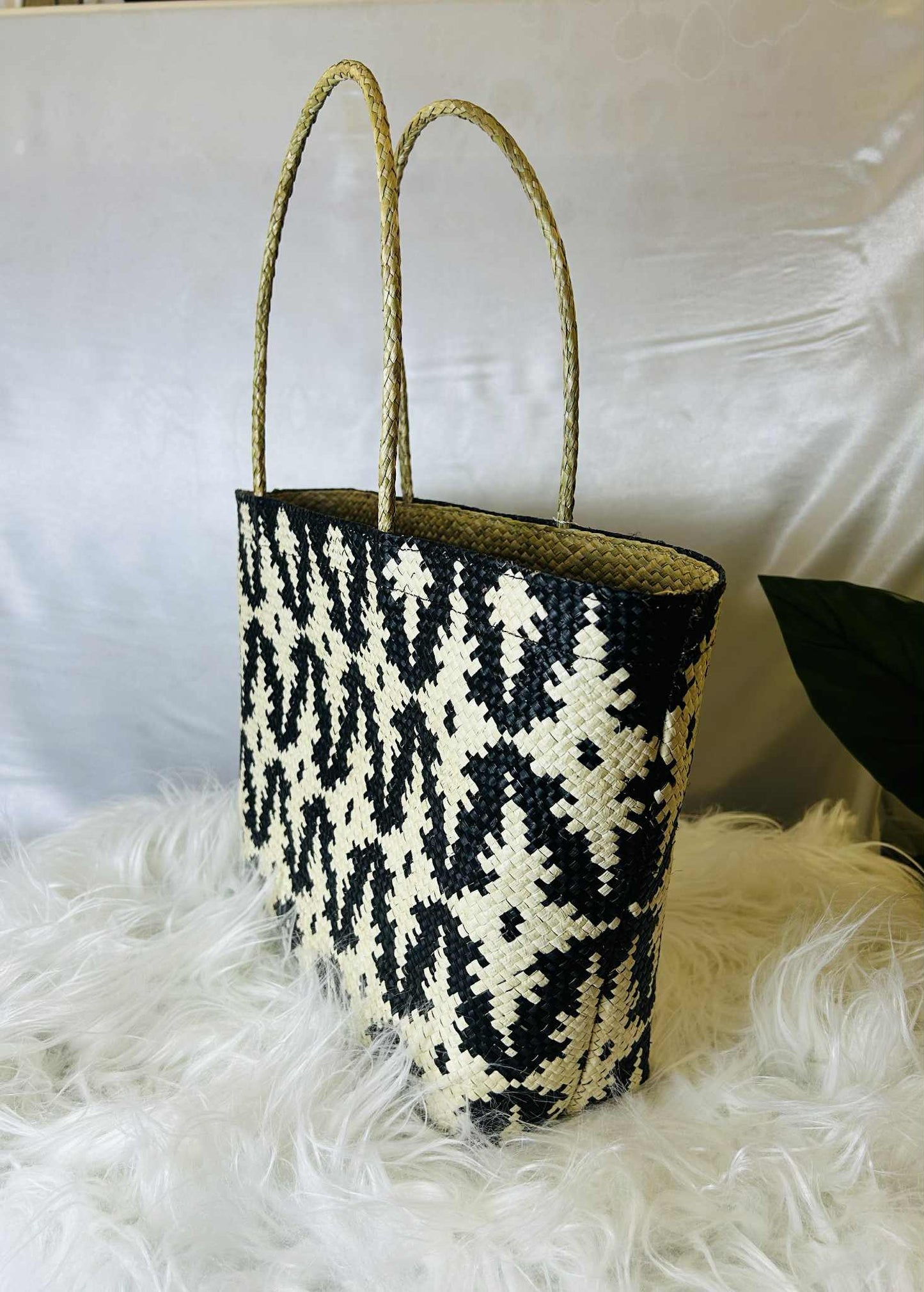 Medium Handwoven Banig Bag with Soft Handle