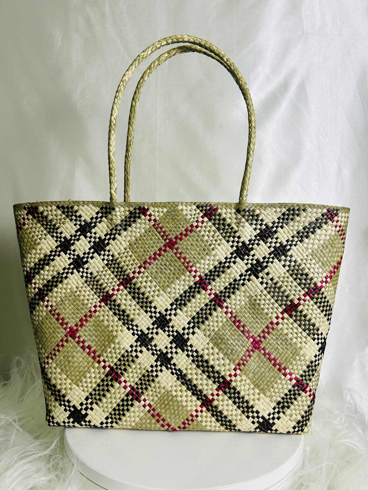 Medium Handwoven Banig Bag with Soft Handle