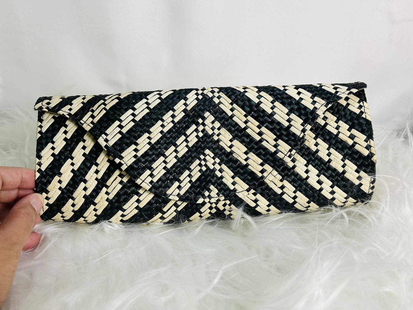 Mayumi Clutch - Black Base LABRA