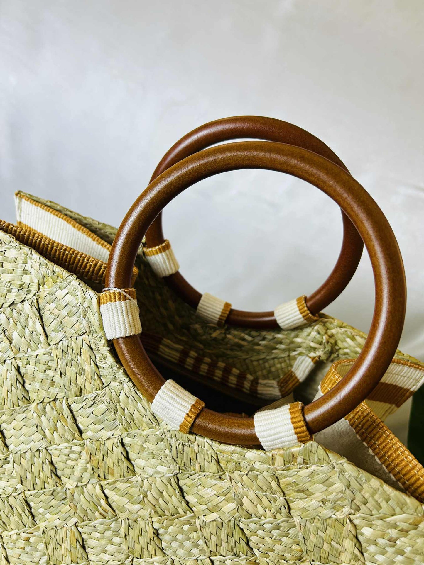 Larabel Small Tote with Wooden Handle and Detachable Strap